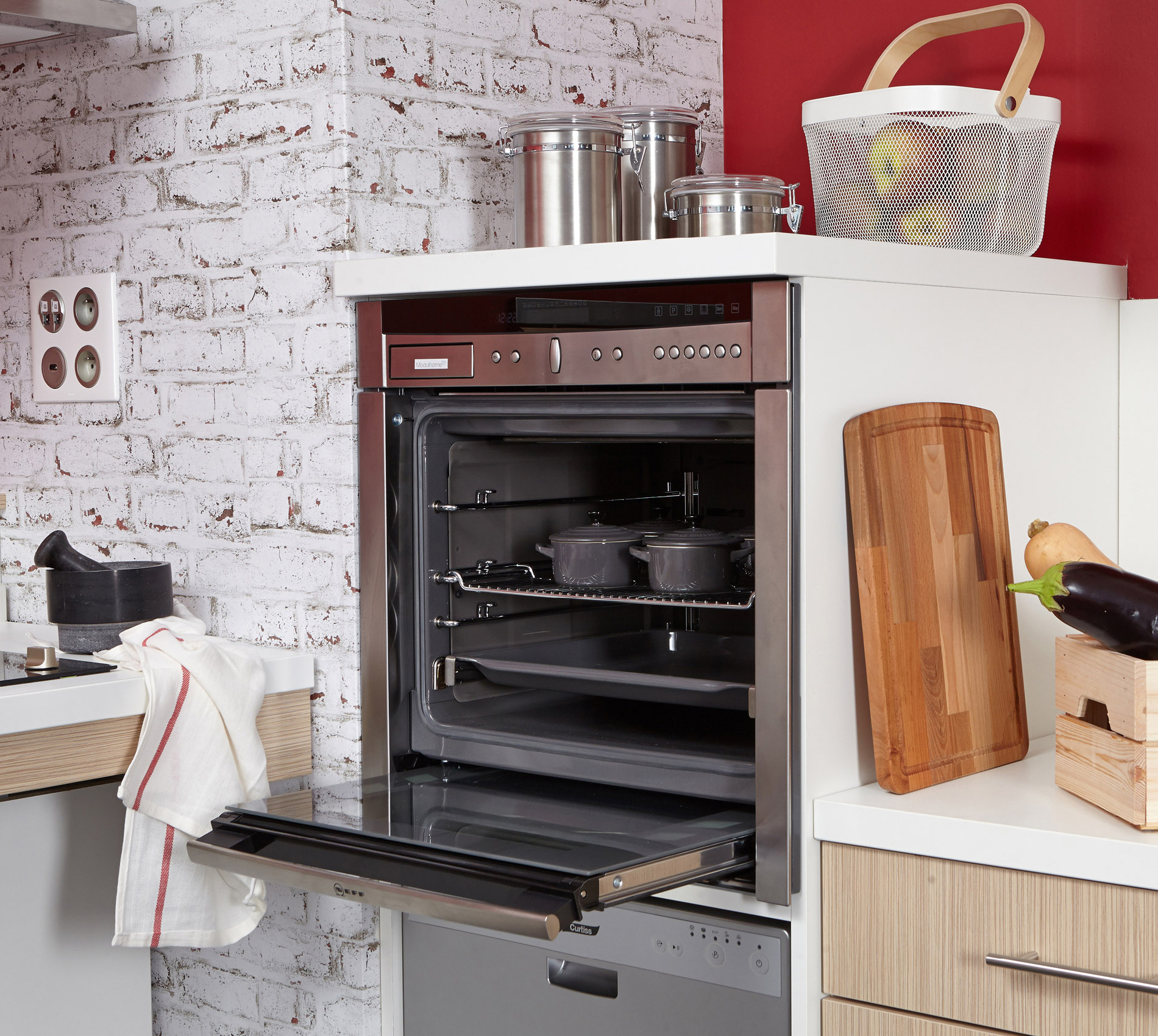 Habile ; Aménagement logement ; réhabilitation habitat ; adaptation maison ; adaptation salle de bain ; salle de bain pmr ; salle de bain handicapé ; salle de bain senior ; monte escalier ; ascenseur ; équipement salle de bain pmr ; equipement maison senior ; sécurité maison senior ; salle de bain pour invalide