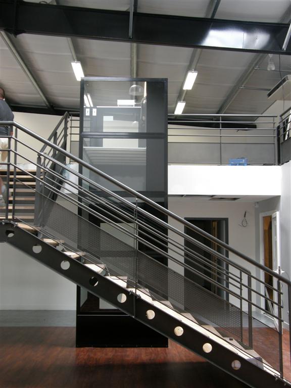 Habile ; Aménagement logement ; réhabilitation habitat ; adaptation maison ; adaptation salle de bain ; salle de bain pmr ; salle de bain handicapé ; salle de bain senior ; monte escalier ; ascenseur ; équipement salle de bain pmr ; equipement maison senior ; sécurité maison senior ; salle de bain pour invalide