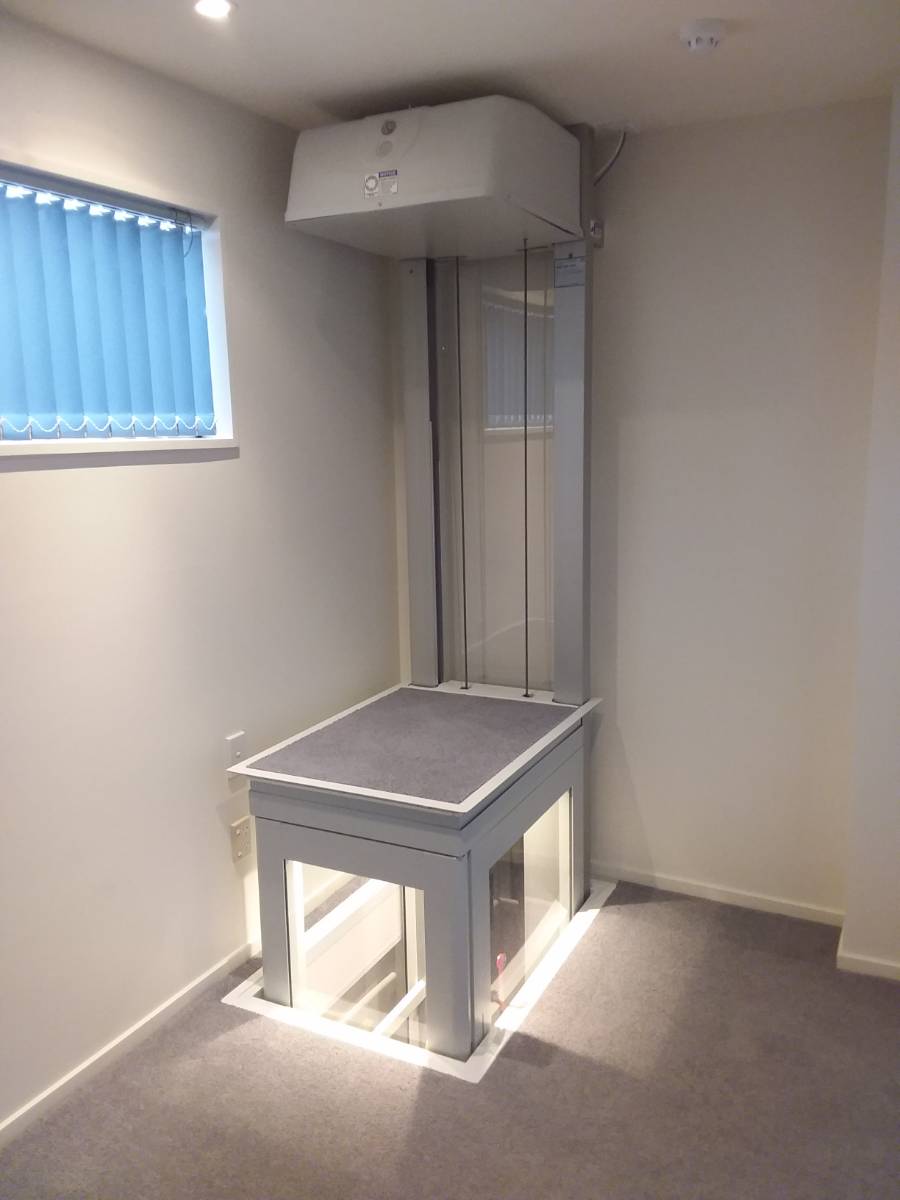 Habile ; Aménagement logement ; réhabilitation habitat ; adaptation maison ; adaptation salle de bain ; salle de bain pmr ; salle de bain handicapé ; salle de bain senior ; monte escalier ; ascenseur ; équipement salle de bain pmr ; equipement maison senior ; sécurité maison senior ; salle de bain pour invalide